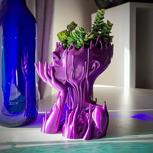 Melted Girl Planter Decorfaure